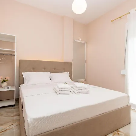 Sea Side Apartment Nea Poteidaia Exterior foto