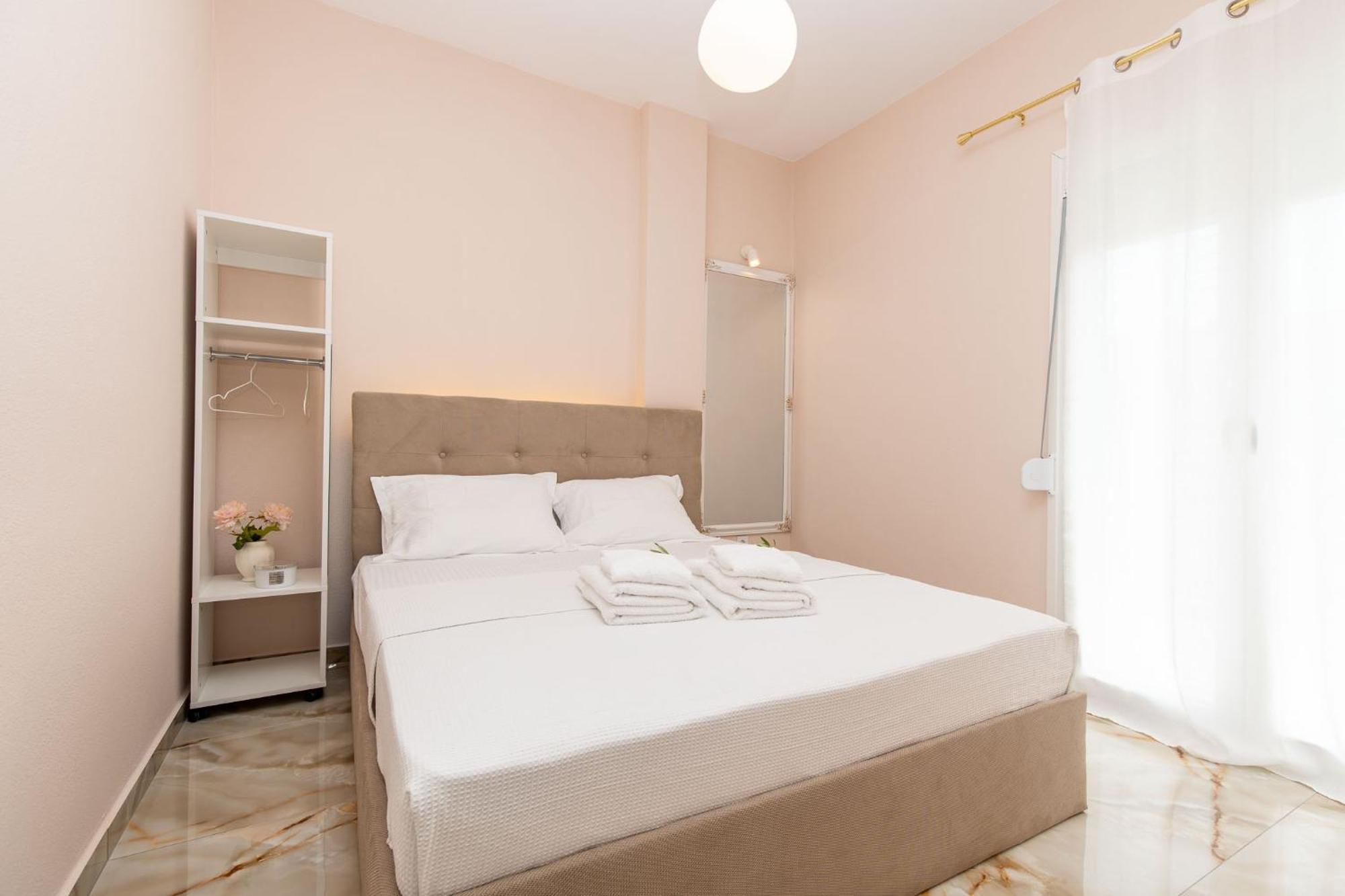 Sea Side Apartament *